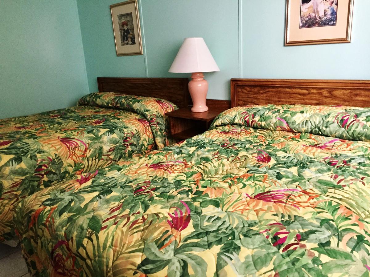 Four Winds Condo Motel Уайлдууд Крест Екстериор снимка